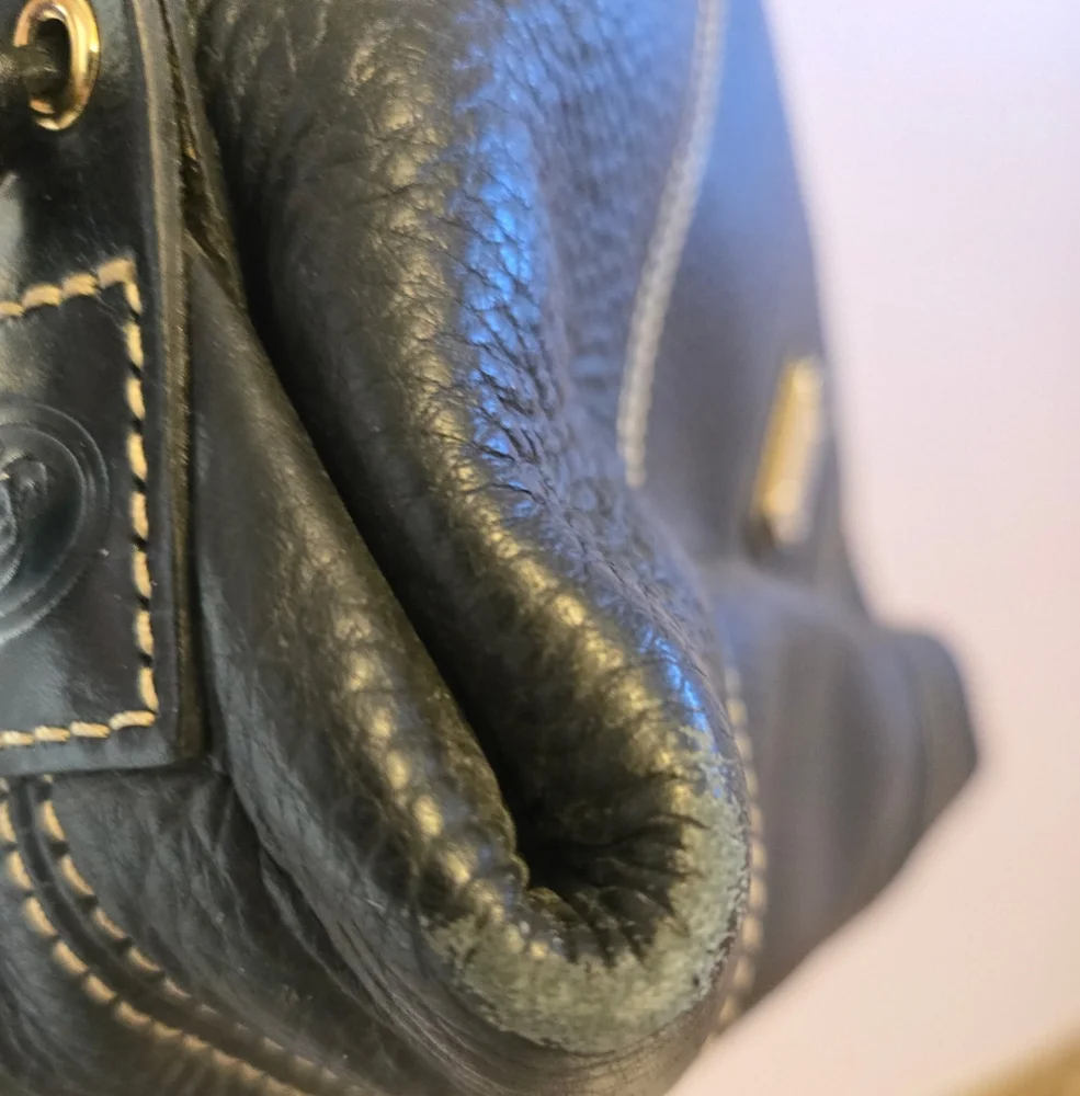 Dooney & Bourke Black Pebbled Leather Hobo Shoulder Bag - EUC #131 - Picture 4 of 9